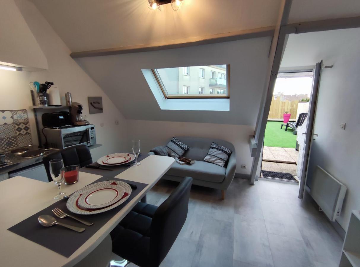 דירות קאלה Joli Petit T2 Terrasse Proche Du Phare מראה חיצוני תמונה